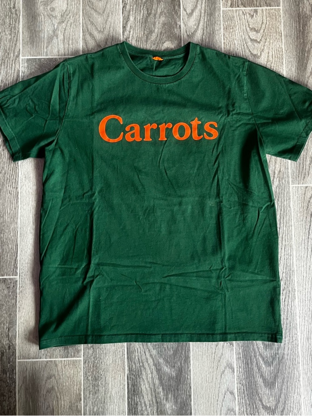 Carrots by Anwar Green Tee with Orange Logo XL